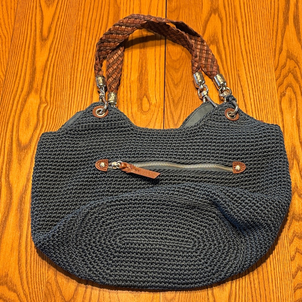 Stylish Gray Handwoven Bag